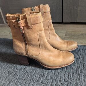 Trask Light Brown Ankle Booties